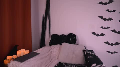 Snapshot of sensual_jassmine chatting on 15, 10, 2025 Jasmine online show from 15, 10, 2025