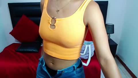 Snapshot of sensual_natalie chatting on 5, 11, 2025 sensual_natalie online show from 5, 11, 2025