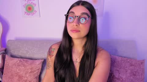 sensualhaven_ online show from 3, 1, 2025