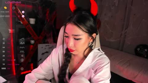 Snapshot of sensualily chatting on 31, 10, 2025 Kiki online show from 31, 10, 2025