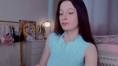 sensuallucy233 online show from 1, 6, 2026