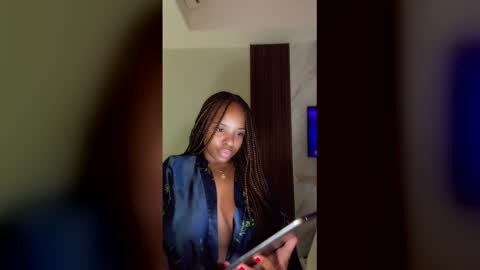 sensualprima online show from 21, 12, 2025