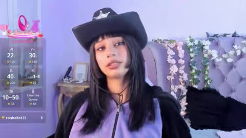 Snapshot of seren_bleck chatting on 20, 11, 2025 Seren Follow me online show from 20, 11, 2025
