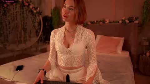 serena_waldarf online show from 13, 9, 2025