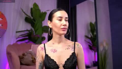 Serena online show from 5, 11, 2025