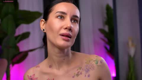 Serena online show from 21, 11, 2025