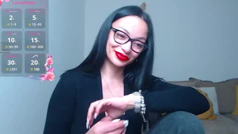 Snapshot of serenesophi chatting on 7, 2, 2025 SereneSophi online show from 7, 2, 2025