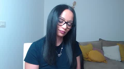 Snapshot of serenesophi chatting on 7, 3, 2025 SereneSophi online show from 7, 3, 2025