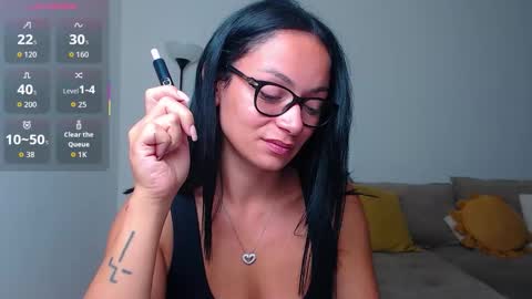 Snapshot of serenesophi chatting on 26, 9, 2025 SereneSophi online show from 26, 9, 2025