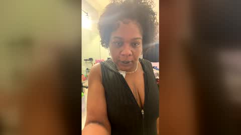 serenity_dayze online show from 6, 5, 2026