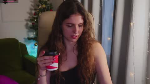 Hey Guys and Girls non-binary personalities  Im Sereta online show from 3, 1, 2025