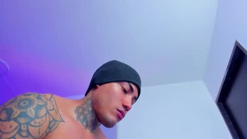 Snapshot of sergio__ferrer chatting on 16, 10, 2025 SERGIO FERRER online show from 16, 10, 2025
