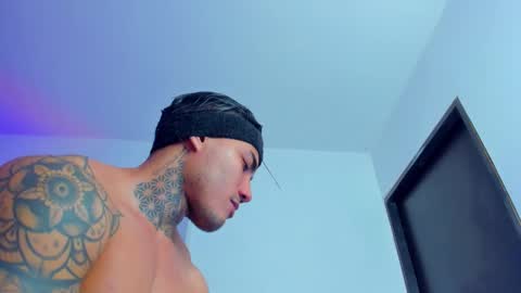 Snapshot of sergio__ferrer chatting on 17, 10, 2025 SERGIO FERRER online show from 17, 10, 2025