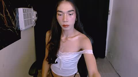 sessy_fuckerxx online show from 19, 6, 2026