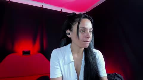 LUCERO online show from 5, 10, 2025