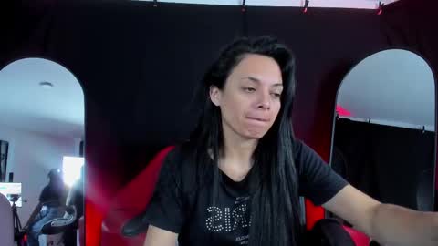 LUCERO online show from 31, 10, 2025