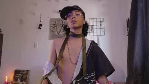 Alexis online show from 12, 7, 2026