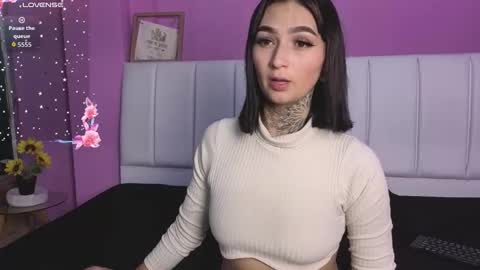 Snapshot of sexengel_lissa chatting on 19, 10, 2025 sexengel_lissa online show from 19, 10, 2025