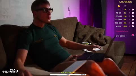 Snapshot of sexespresso chatting on 26, 9, 2025 Thank you for Birthday Wishes online show from 26, 9, 2025