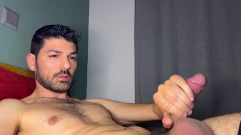 Snapshot of sexfriendch chatting on 5, 3, 2025 Lucenzo online show from 5, 3, 2025