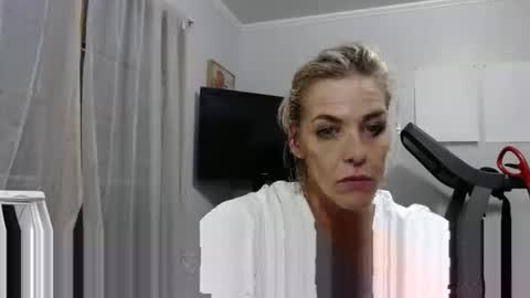 Sexi Chrisly online show from 16, 11, 2025