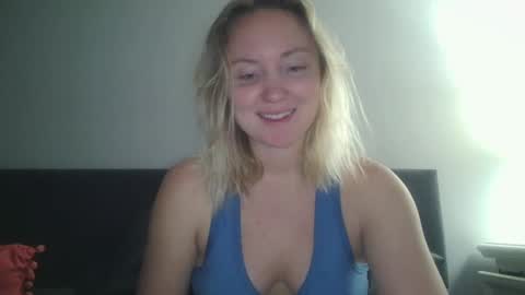 Snapshot of sexiirose22 chatting on 8, 2, 2025 Rose online show from 8, 2, 2025