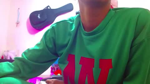 sexmilkdirty online show from 11, 3, 2025