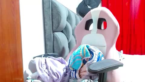 sexmilkdirty online show from 18, 10, 2025