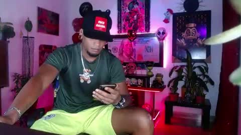 Aharon  ravelo online show from 11, 6, 2026