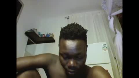 Snapshot of sexqueen02 chatting on 1, 2, 2025 sexqueen02 online show from 1, 2, 2025