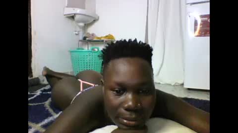 Snapshot of sexqueen02 chatting on 4, 2, 2025 sexqueen02 online show from 4, 2, 2025