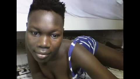 Snapshot of sexqueen02 chatting on 17, 2, 2025 sexqueen02 online show from 17, 2, 2025