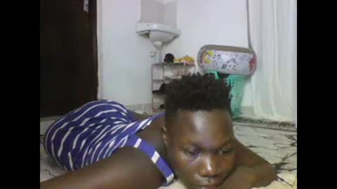 Snapshot of sexqueen02 chatting on 18, 2, 2025 sexqueen02 online show from 18, 2, 2025