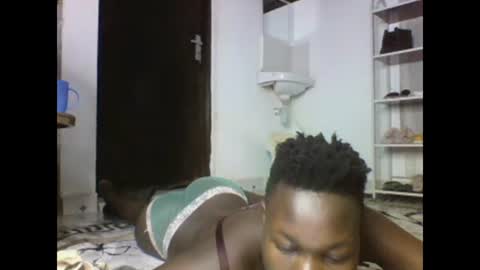 Snapshot of sexqueen02 chatting on 26, 2, 2025 sexqueen02 online show from 26, 2, 2025