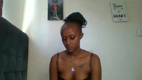 Snapshot of sexsy_sally chatting on 7, 12, 2024 sexsysally online show from 7, 12, 2024