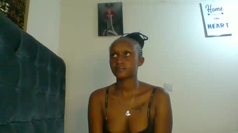 Snapshot of sexsy_sally chatting on 12, 12, 2024 sexsysally online show from 12, 12, 2024