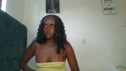 Snapshot of sexsy_sally chatting on 10, 1, 2025 sexsysally online show from 10, 1, 2025