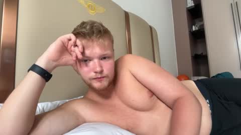 Snapshot of sexual_sbotage chatting on 20, 2, 2026 Max Leman online show from 20, 2, 2026