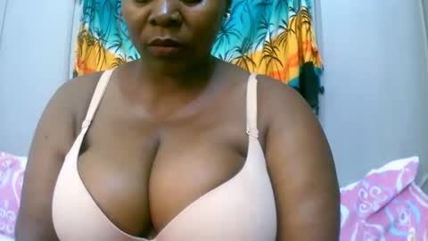 sexxi_ebony online show from 14, 1, 2026