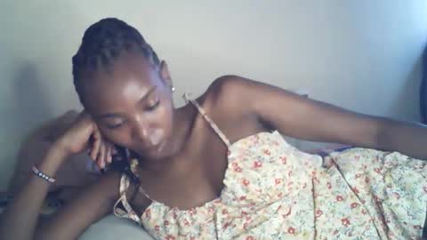 Snapshot of sexxy_curvy23 chatting on 5, 6, 2026 sexxy_curvy23 online show from 5, 6, 2026