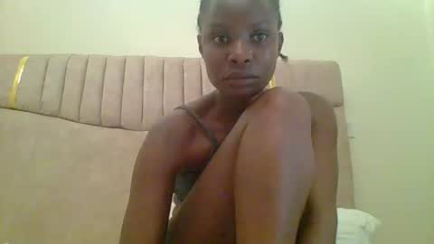 Snapshot of sexxy_sunflowers chatting on 26, 7, 2026 Dina online show from 26, 7, 2026