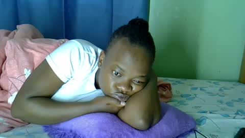 Snapshot of sexxybuttie chatting on 29, 9, 2025 African Queen online show from 29, 9, 2025