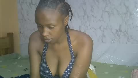 Snapshot of sexxyjey_ chatting on 18, 9, 2025 sexxyjey_ online show from 18, 9, 2025