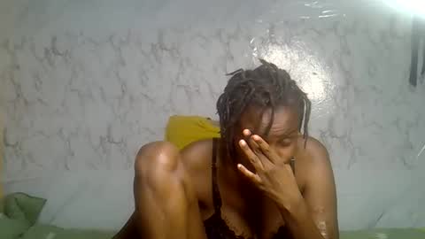 Snapshot of sexxyjey_ chatting on 27, 9, 2025 sexxyjey_ online show from 27, 9, 2025