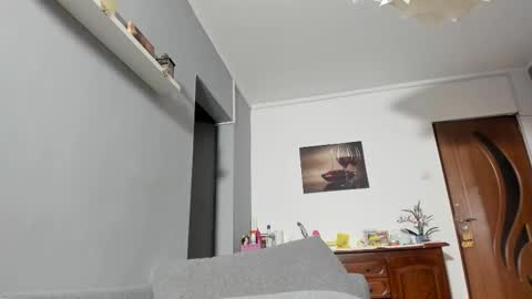 Snapshot of sexxymeriemm chatting on 27, 9, 2025 sexxymeriemm online show from 27, 9, 2025