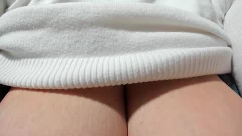 Snapshot of sexxymeriemm chatting on 6, 10, 2025 sexxymeriemm online show from 6, 10, 2025