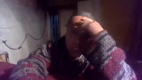 Snapshot of sexy15802 chatting on 1, 1, 2025 sexy15802 online show from 1, 1, 2025