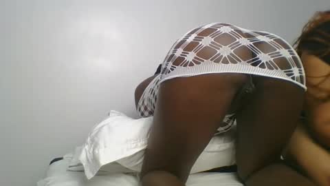 Snapshot of sexy__lips chatting on 30, 1, 2025 Tina online show from 30, 1, 2025