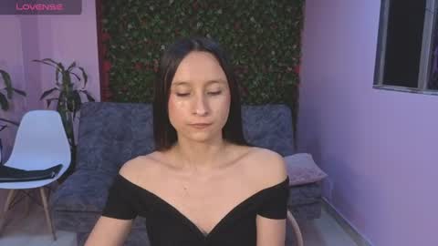 Ailin online show from 13, 7, 2026