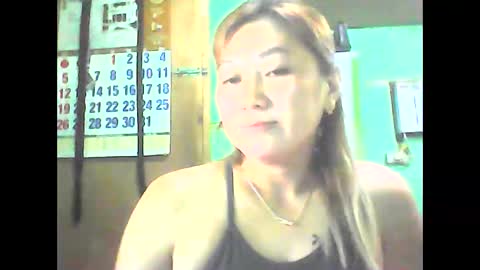 Snapshot of sexy_angelxoxo chatting on 12, 10, 2025 Angel online show from 12, 10, 2025